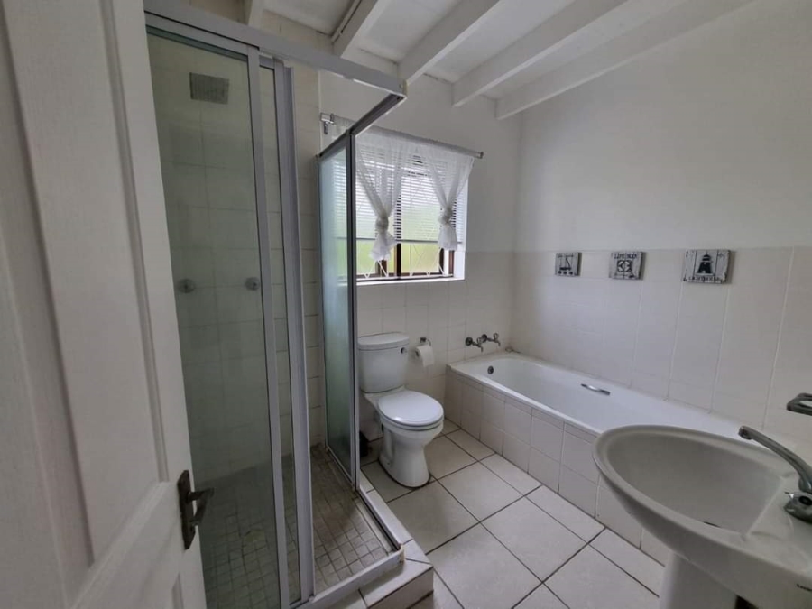 3 Bedroom Property for Sale in East Bank Eastern Cape